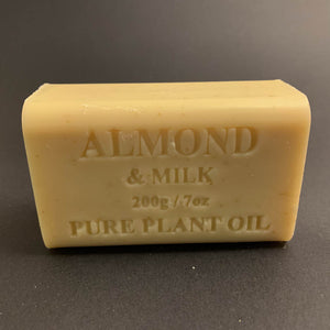 200g Pure Natural Plant Oil Soap - Almond & Milk